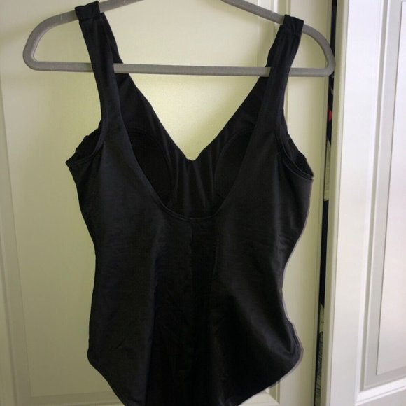 Trimshaper One Piece Swimsuit Size 12‎ Black - Picture 10 of 11